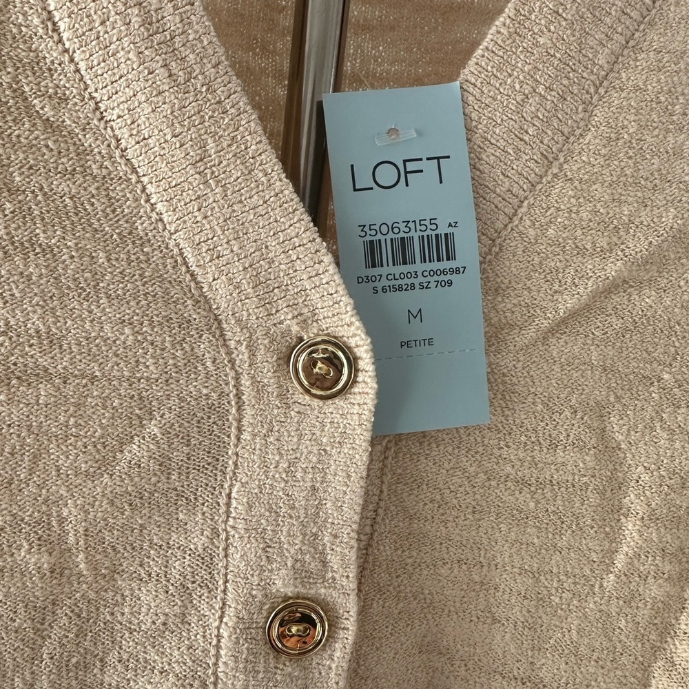 LOFT NEW WITH TAGS 
MEDIUM PETITE